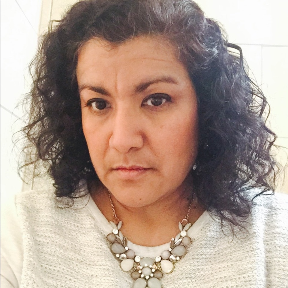 Meet your Posher, Sylvia